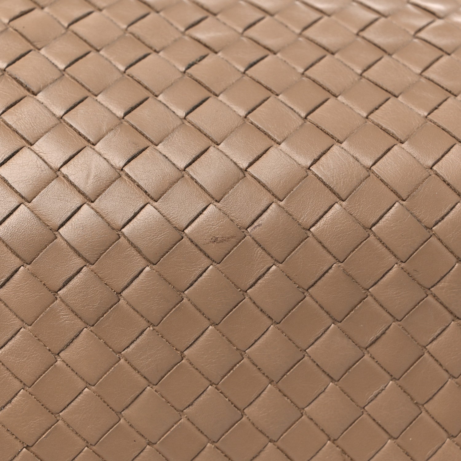 Bottega Veneta Calfskin Intrecciato Leggero Tote Beige 16 of 18