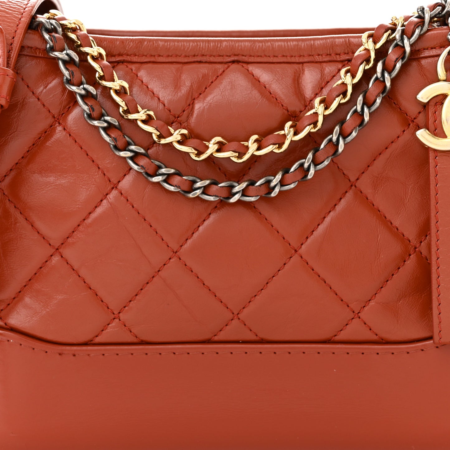 Aged Calfskin Quilted Small Gabrielle Hobo Red
