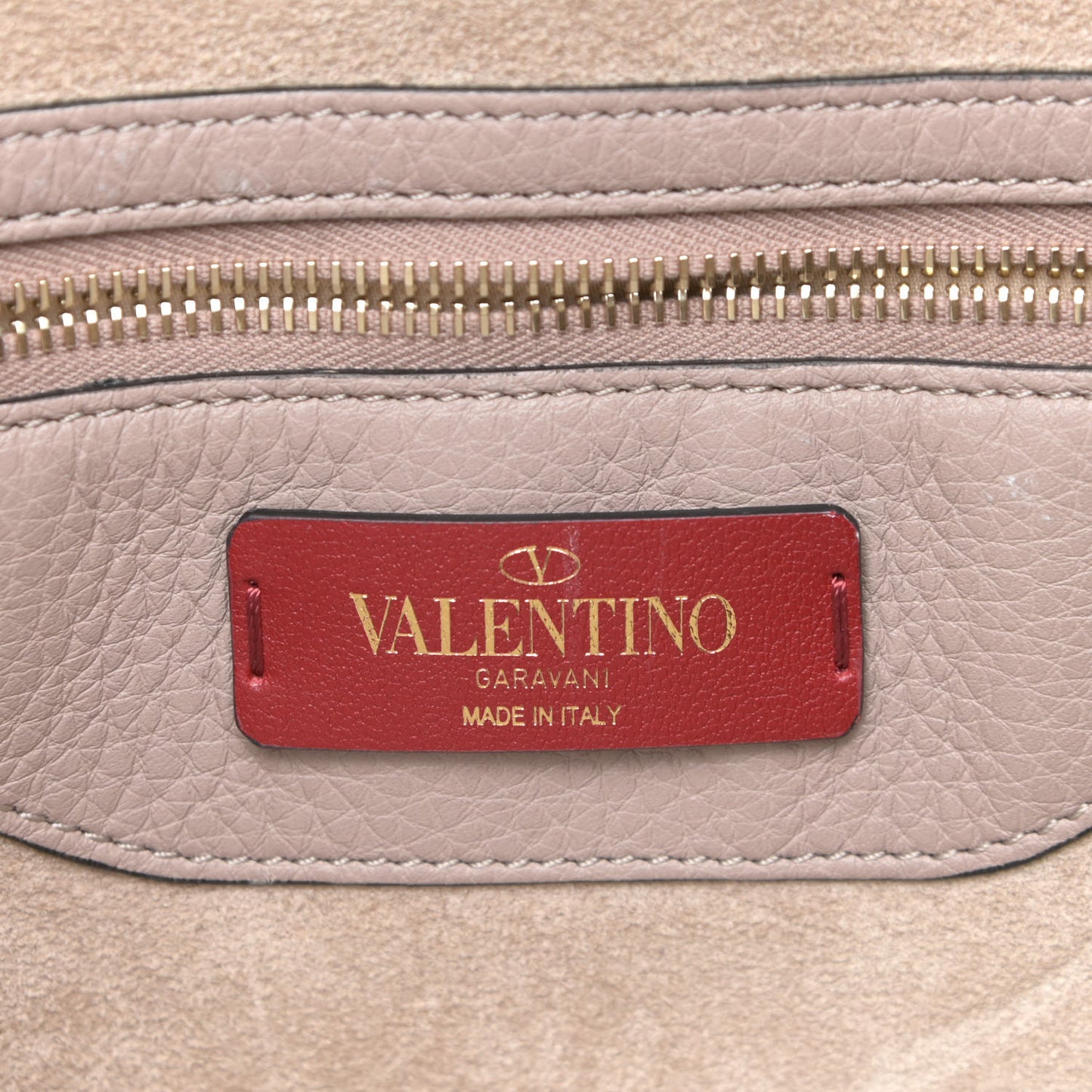 Grained Calfskin Rockstud Shoulder Tote Poudre