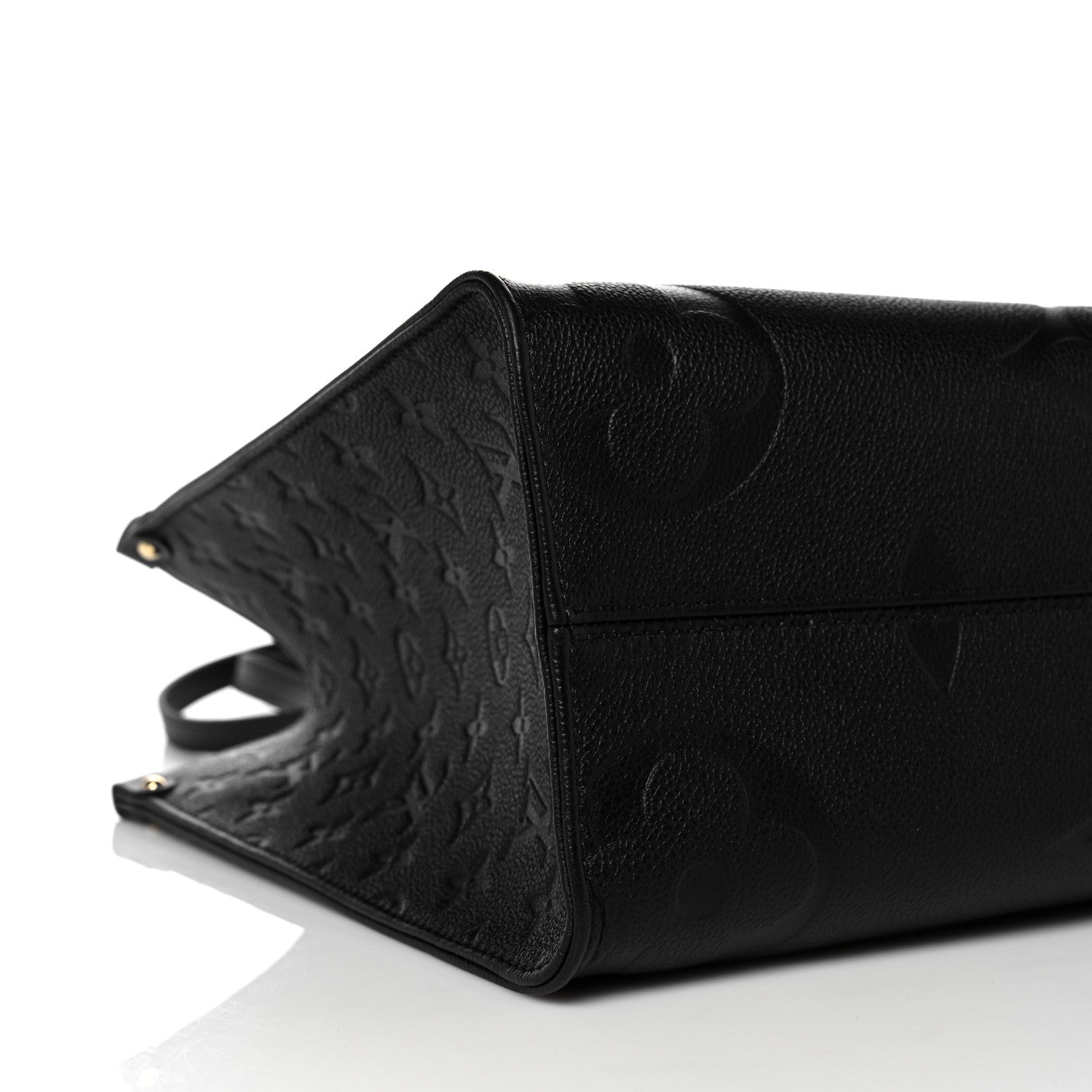 Louis Vuitton Empreinte Monogram Giant Onthego MM Black 7 of 9