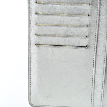 Chanel Metallic Patent Calfskin Quilted Lucky Symbols Yen Wallet Silver 10 of 19