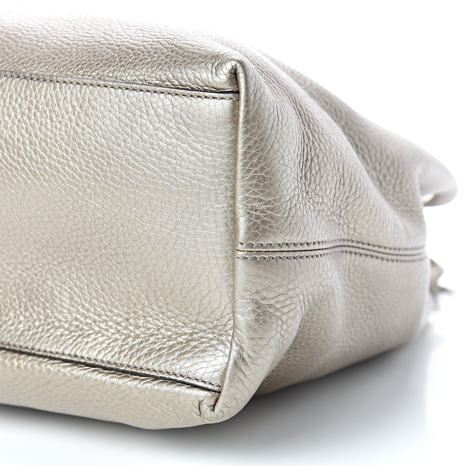 Gucci Metallic Pebbled Calfskin Medium Soho Chain Shoulder Bag Golden Beige 9 of 13