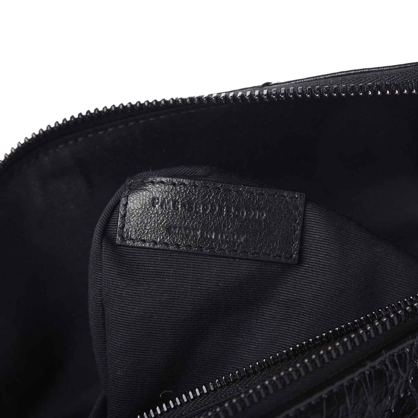 Crinkled Calfskin Matelasse Monogram Niki Body Bag Black