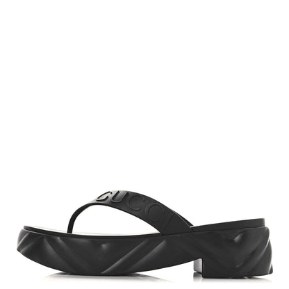 Gucci Rubber Chevron Logo Embossed Womens Thong Platform Sandals 38 Black 1 of 10