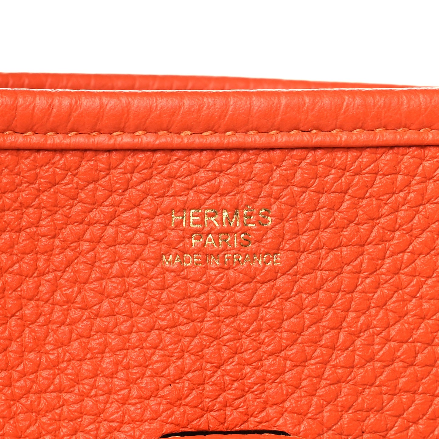 Taurillon Clemence Evelyne III PM Feu