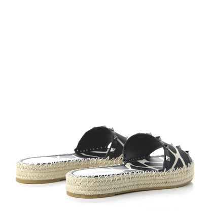 Valentino Garavani Canvas Giraffe Rockstud Espadrille Flat Slide Sandals 39 Black White 4 of 10