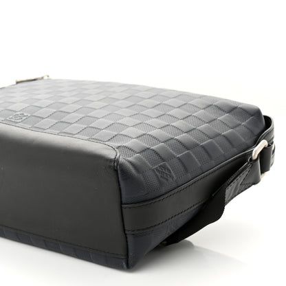 Louis Vuitton Damier Infini Messenger PM Onyx 9 of 11