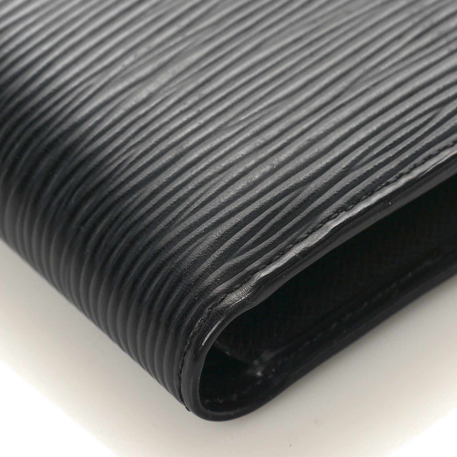 Louis Vuitton Epi Marco Wallet Black 7 of 8