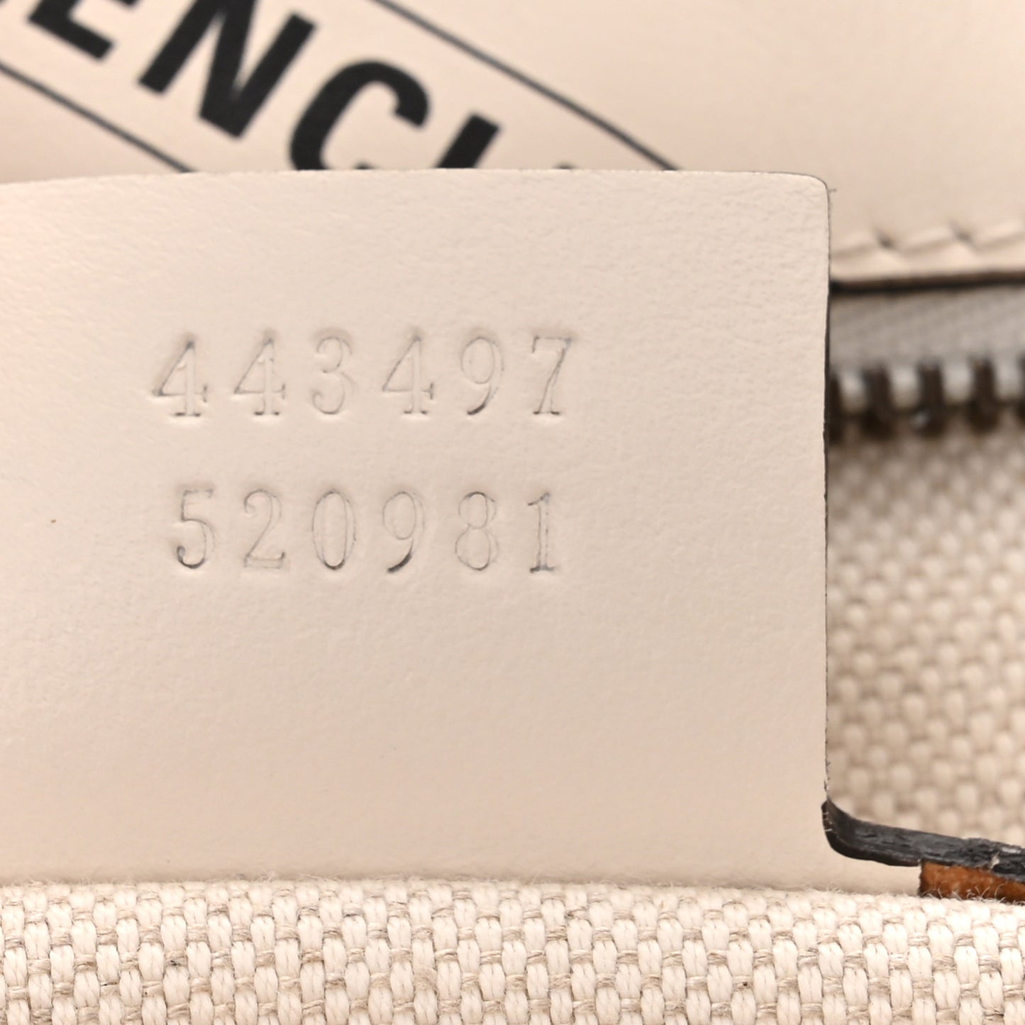 X BALENCIAGA Calfskin Matelasse Logo Print Small GG Marmont Shoulder Bag White