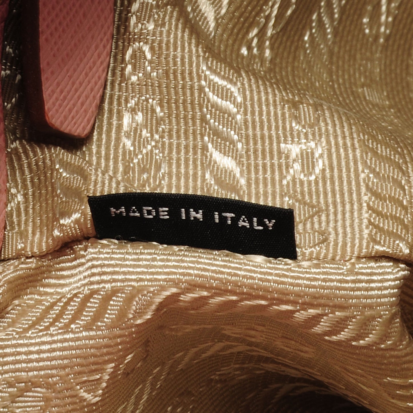 Saffiano Lux Medium Bi-Color Tote Orchidea Talco