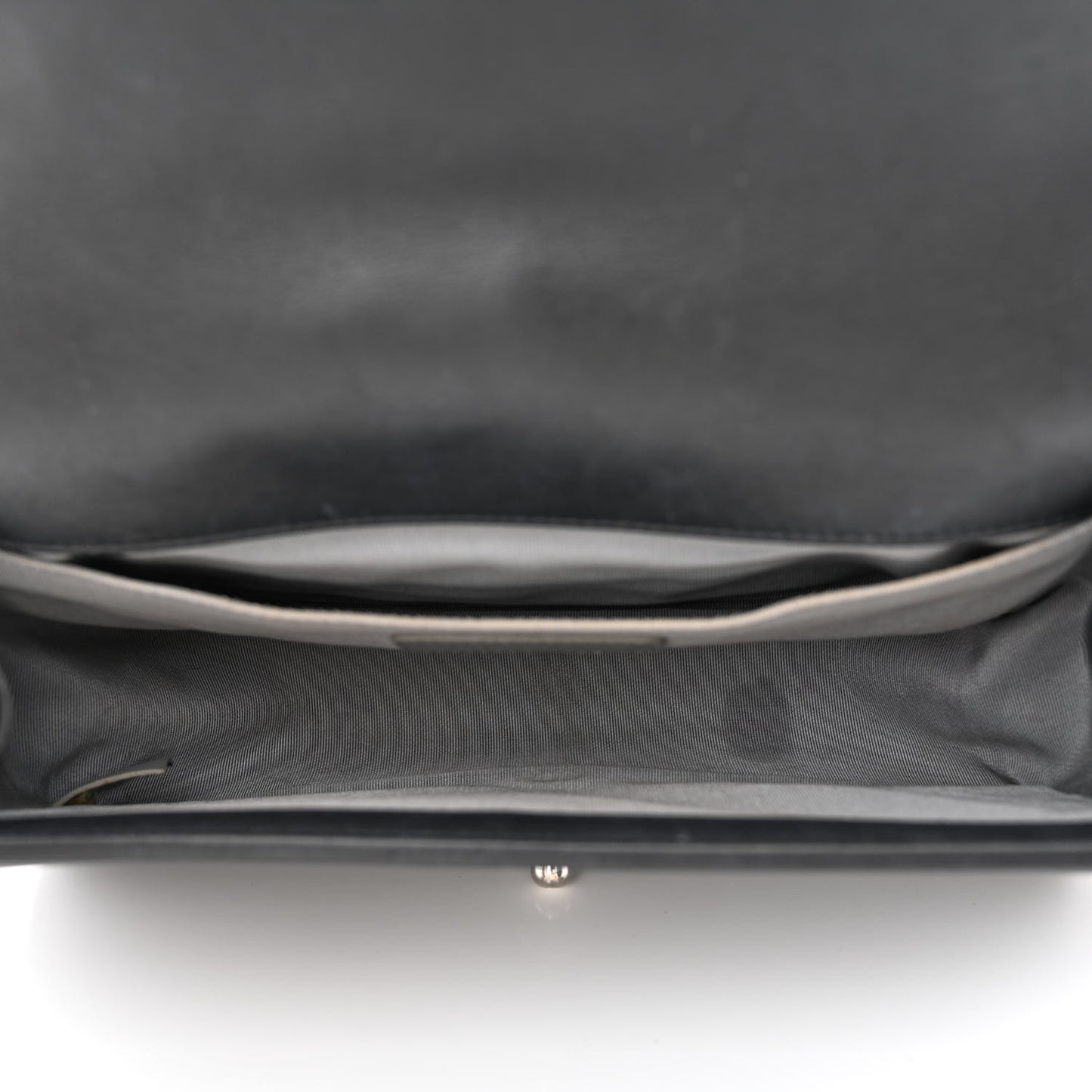 Calfskin Chevron Quilted Medium Boy Flap Black