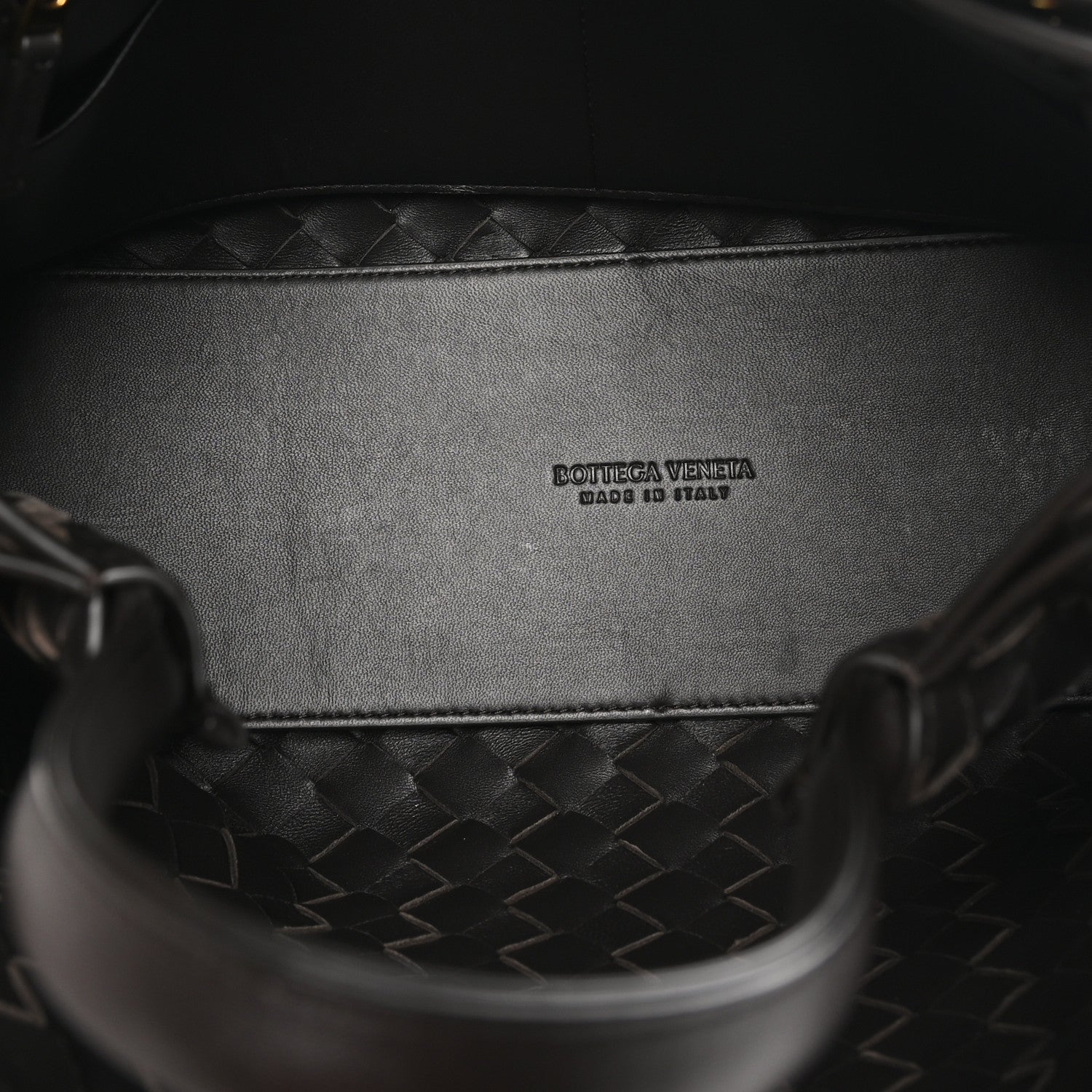 Bottega Veneta Nappa Intrecciato Medium Andiamo Shoulder Bag Fondant 5 of 9