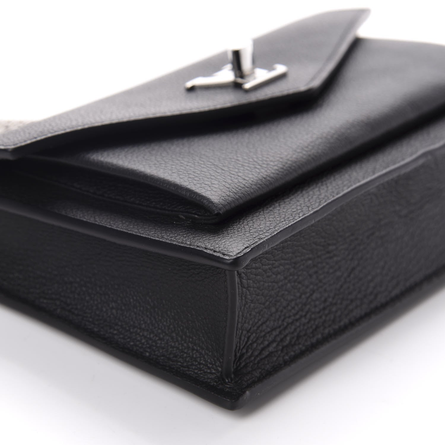 Louis Vuitton Soft Calfskin My Lockme Chain Bag BB Black 6 of 9