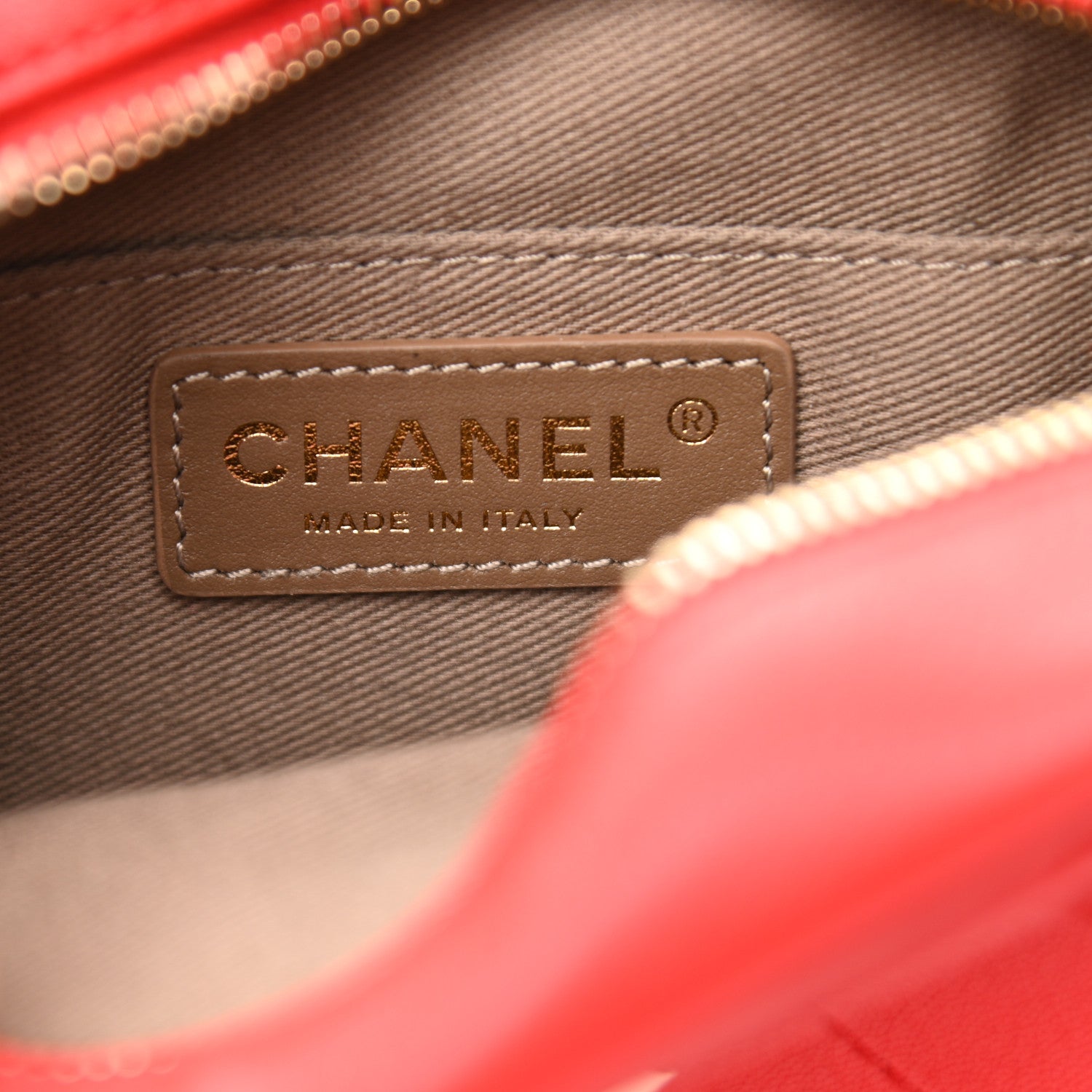 Chanel Goatskin Stitched Casual Trip North South Camera Case Red 6 of 11