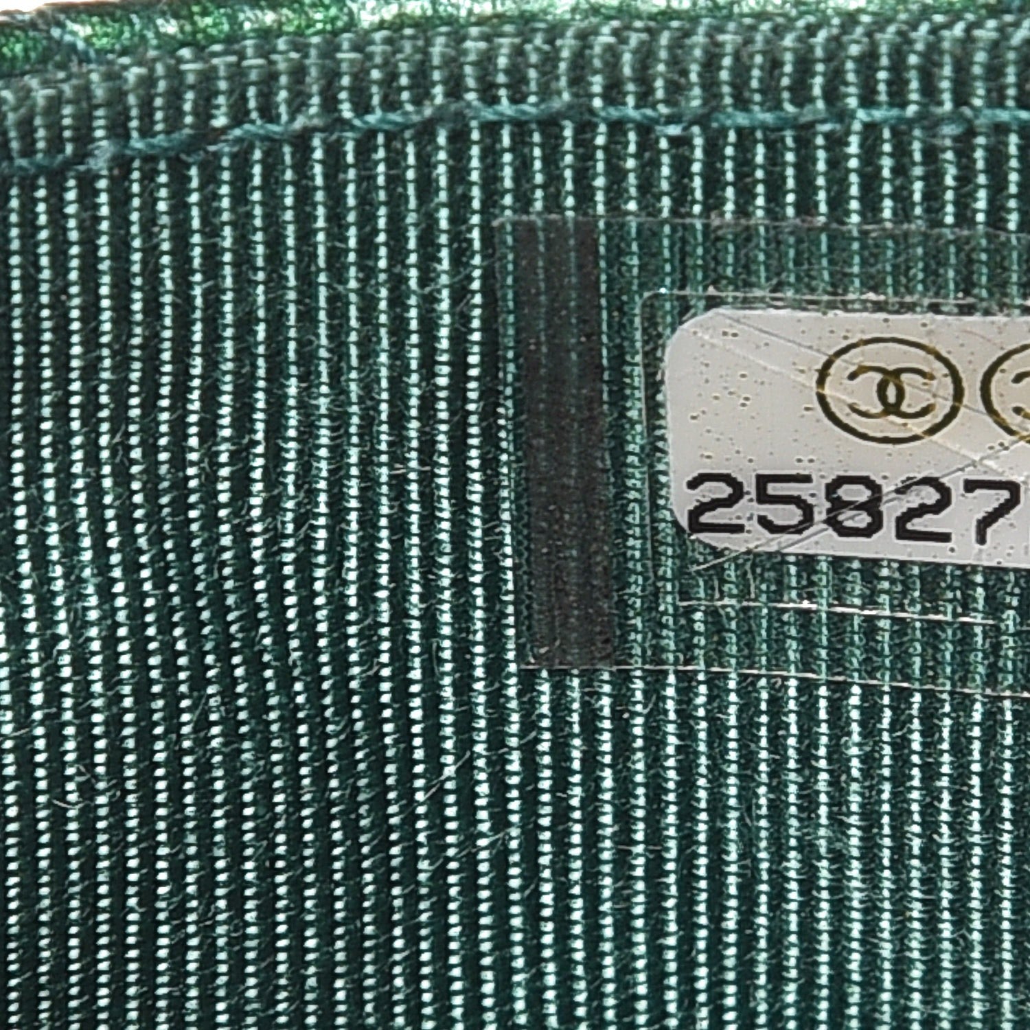 Chanel Metallic Caviar Quilted CC Zip Card Holder Green 7 of 8