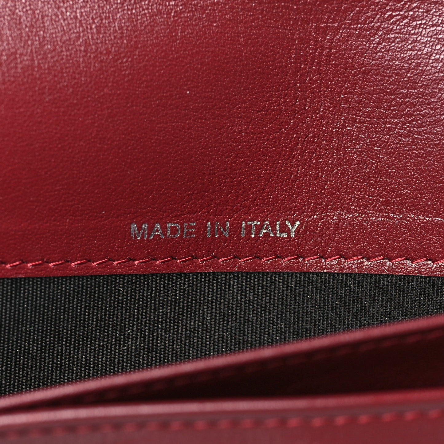 Caviar Timeless CC Yen Wallet Burgundy