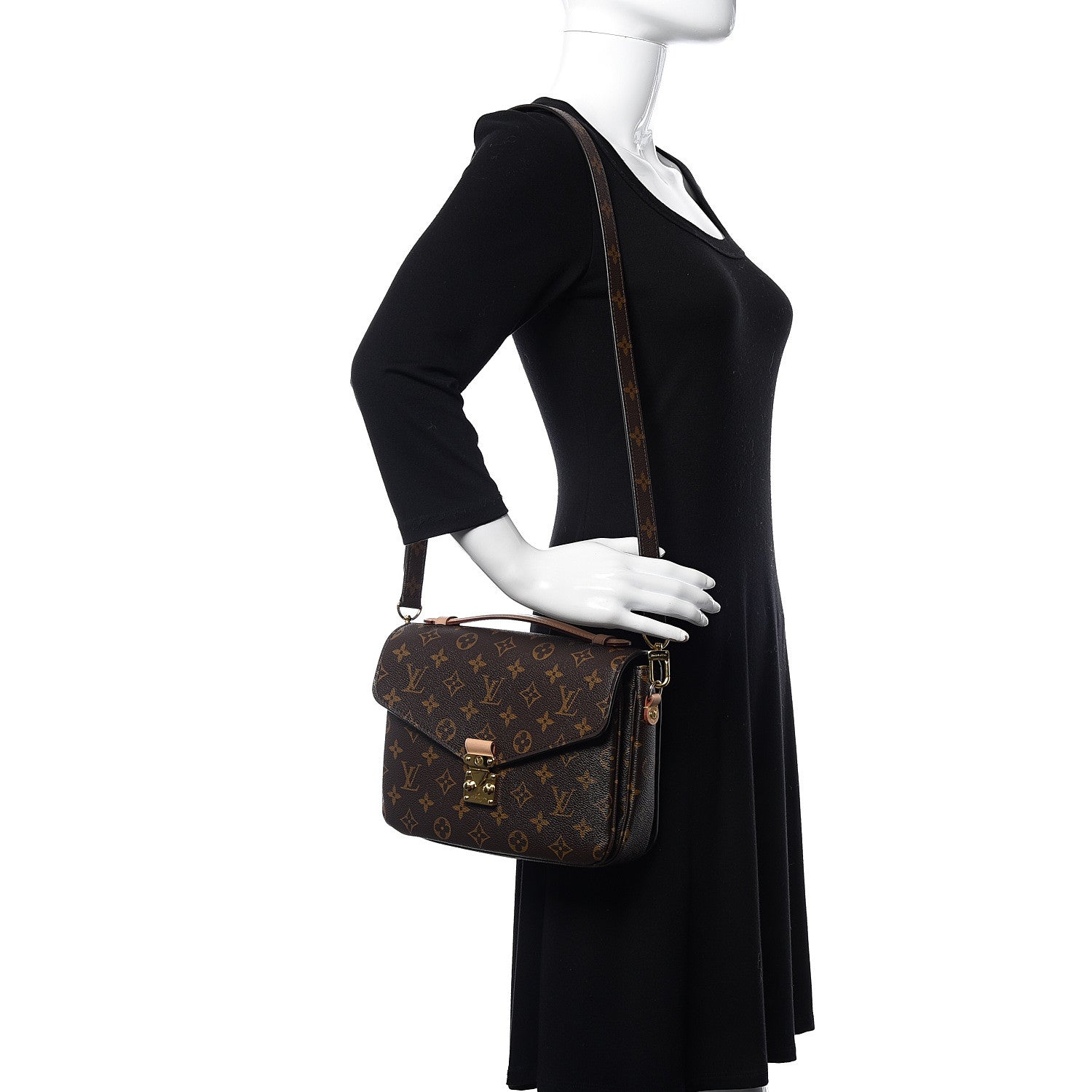 Louis Vuitton Monogram Pochette Metis 2 of 9