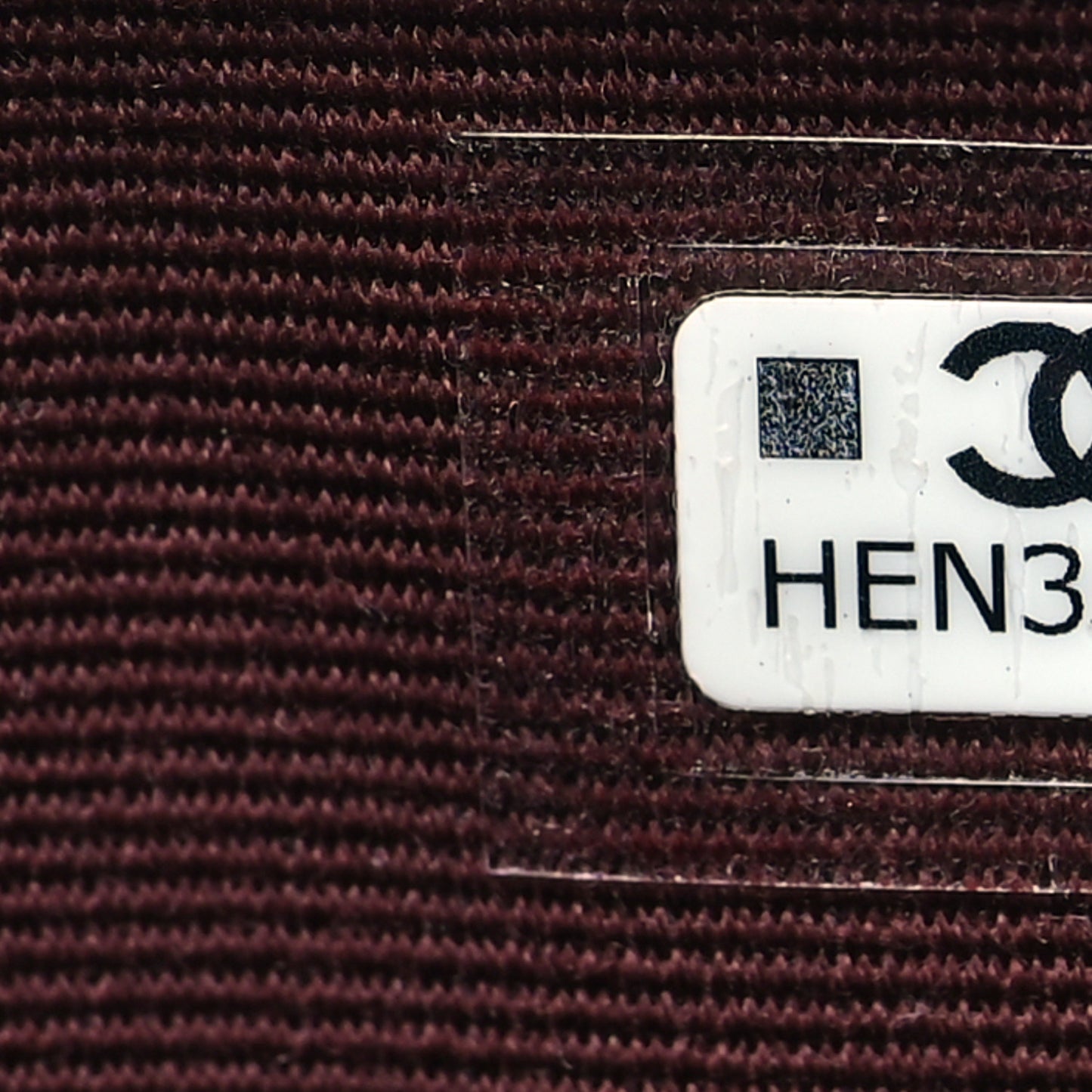 Caviar Quilted CC Zip Compact Trifold Wallet Black