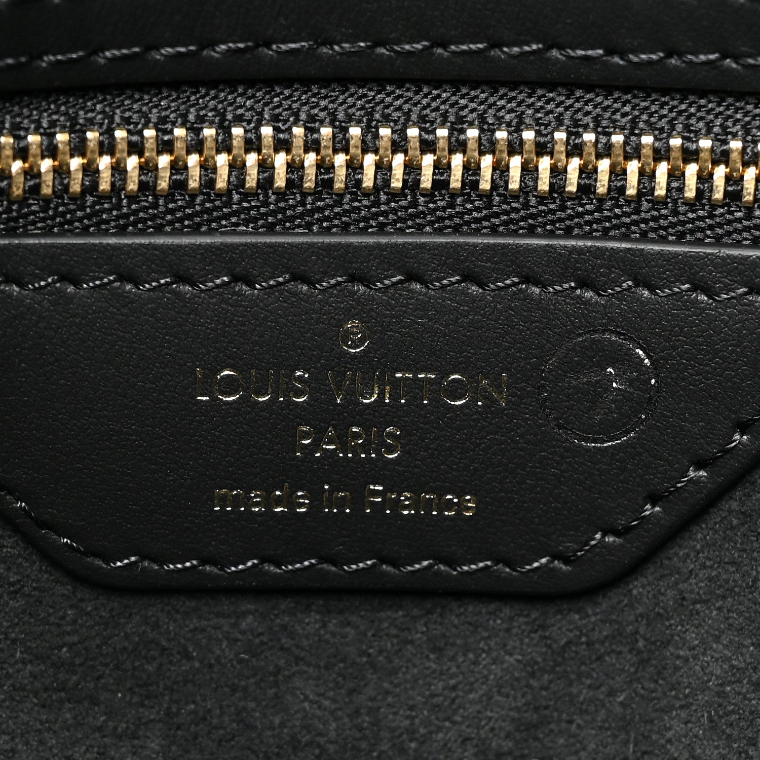 Louis Vuitton Reverse Monogram Twinny 6 of 8