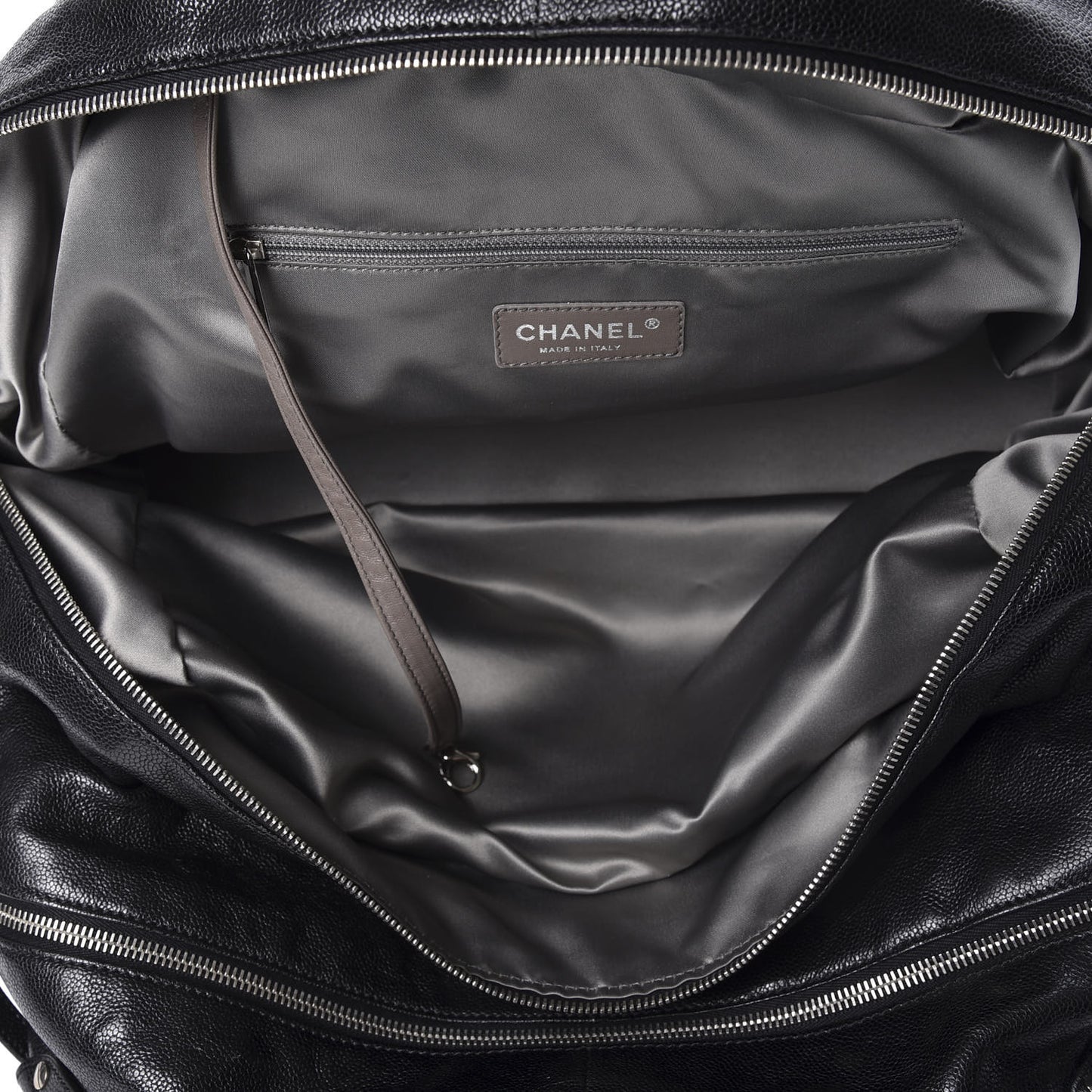 Glazed Caviar Pocket In The City Tote Black