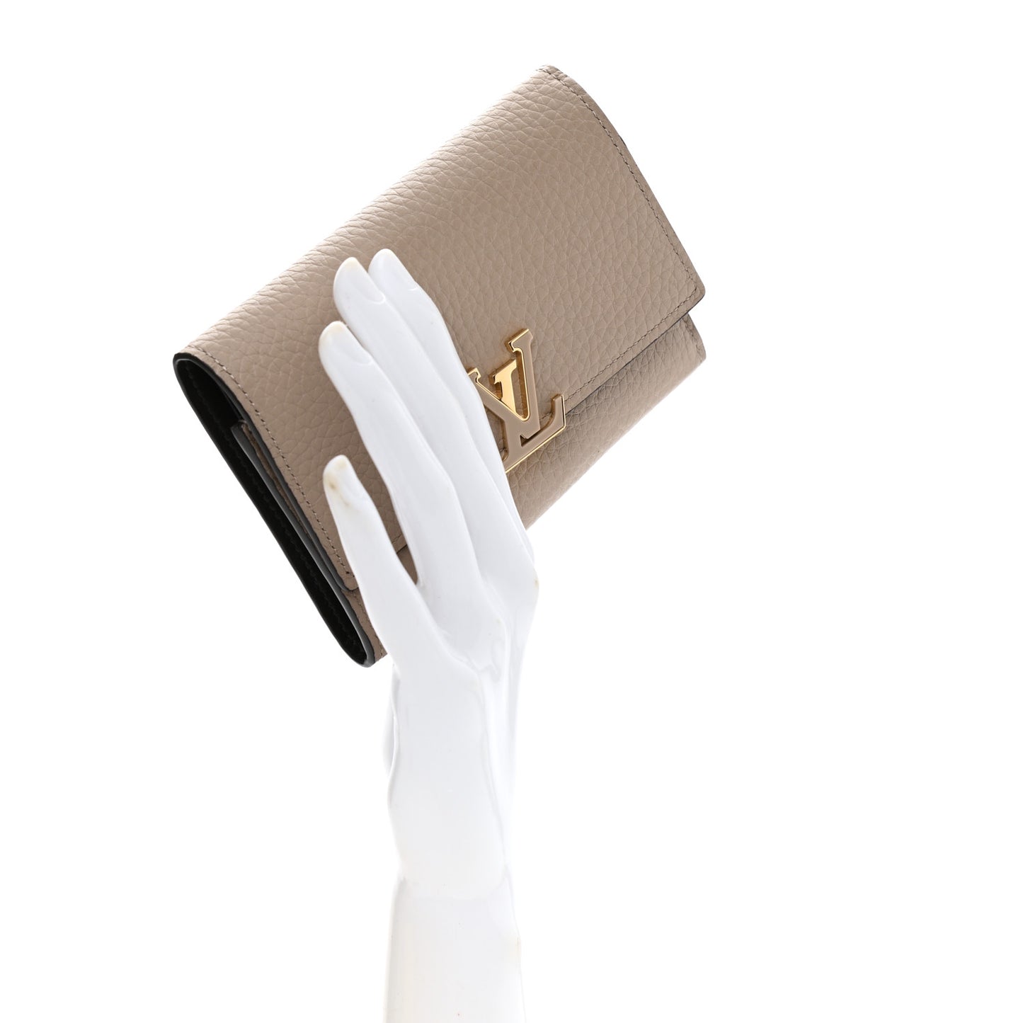 Taurillon Capucines Compact Wallet Galet