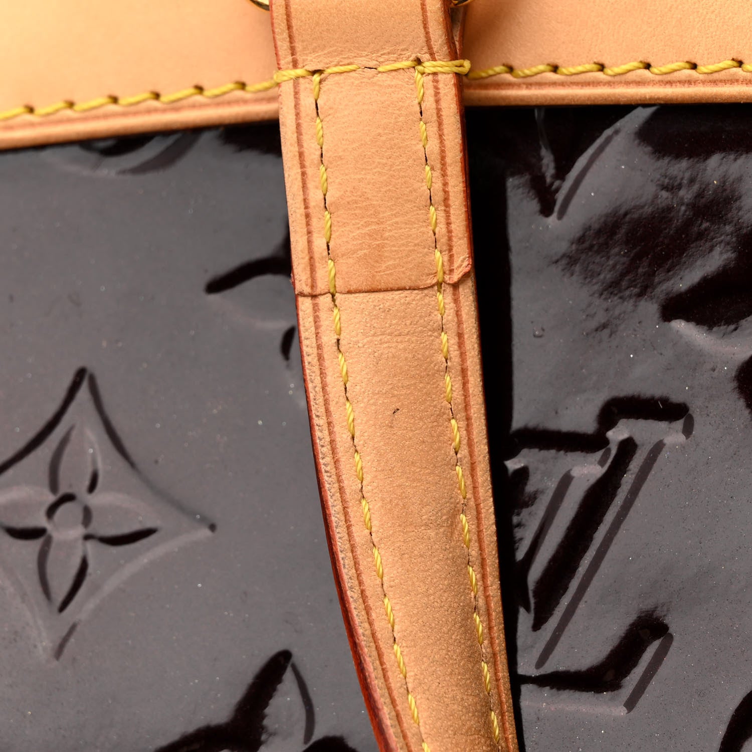 Louis Vuitton Vernis Brea MM Amarante 11 of 13