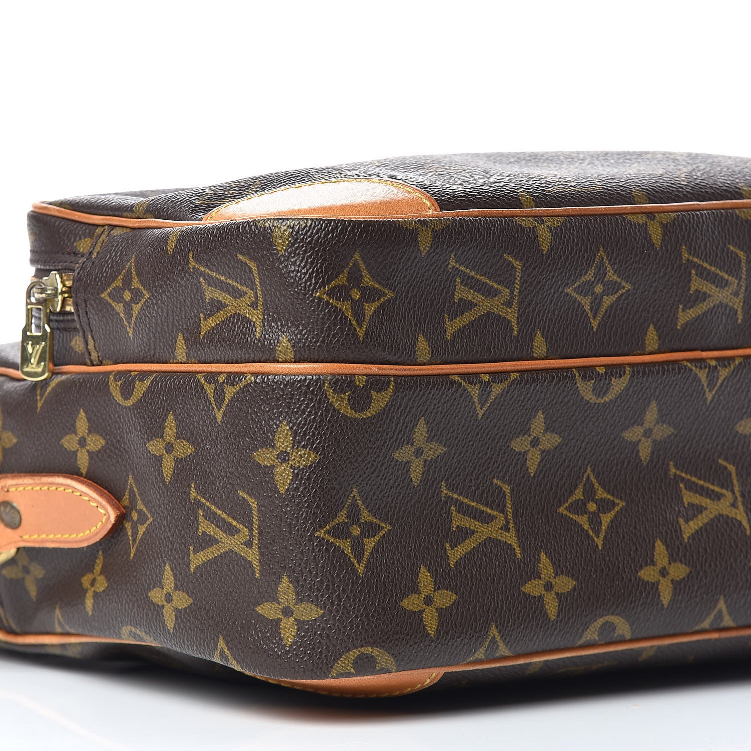 Louis Vuitton Monogram Nil 28 5 of 10