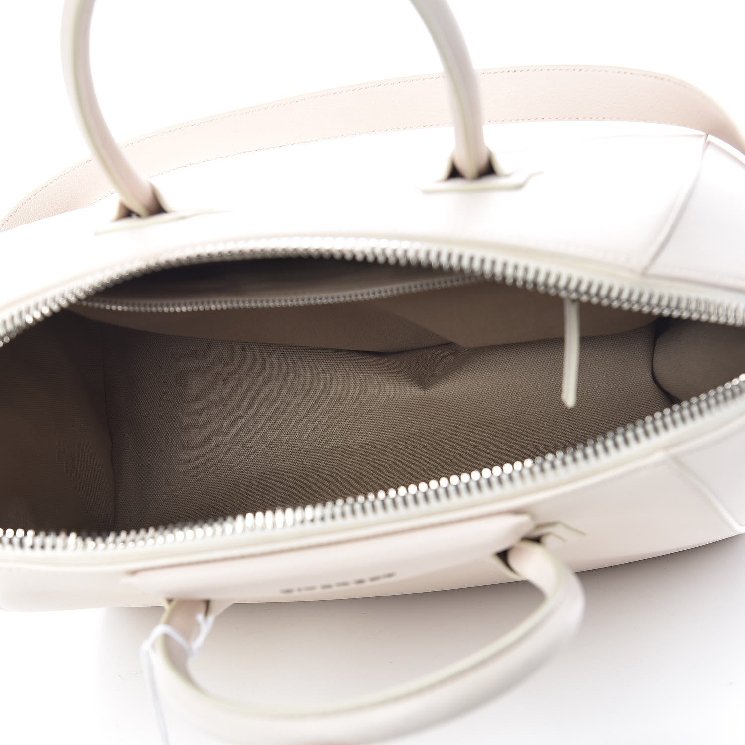 Givenchy Sugar Goatskin Medium Antigona Ivory 5 of 20