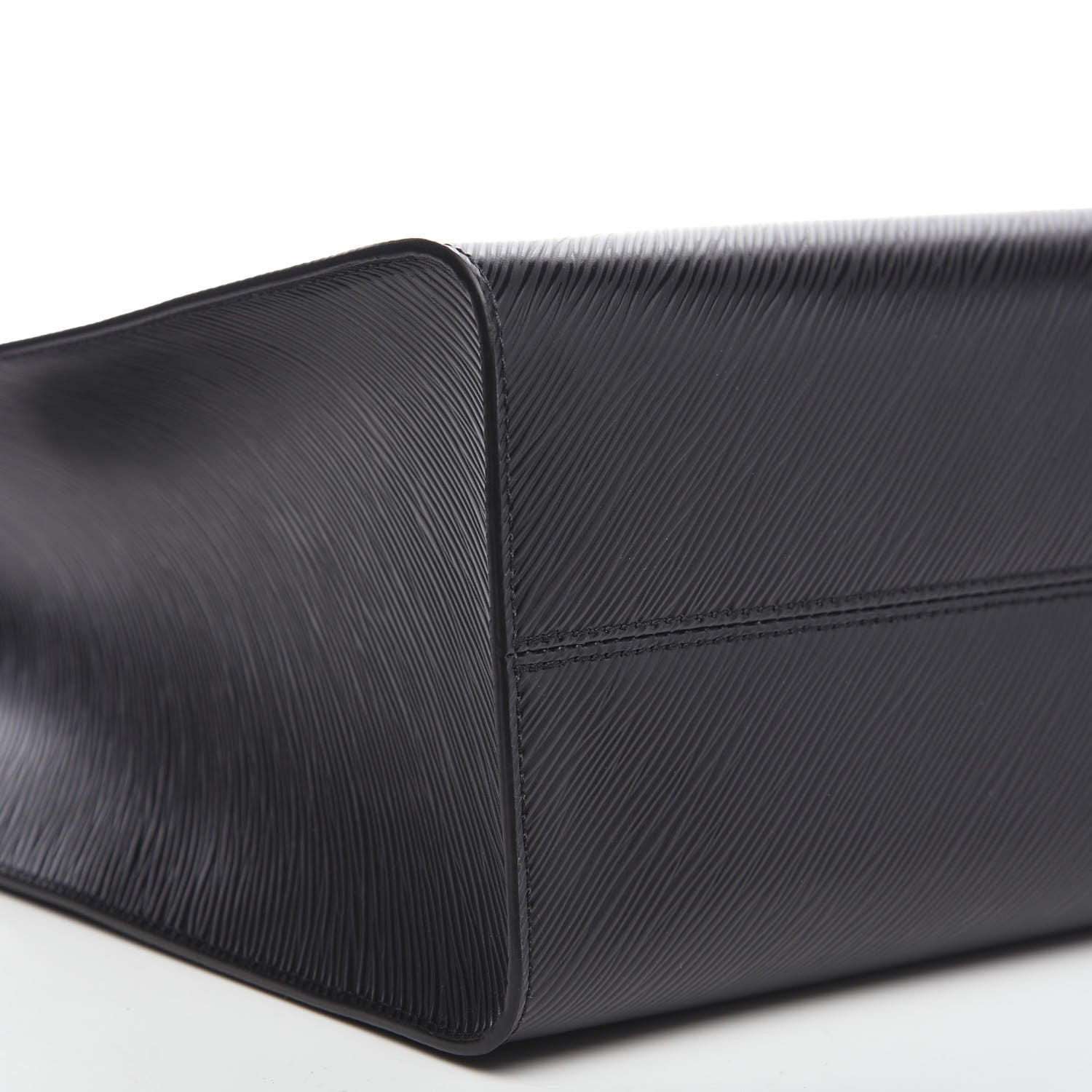 Louis Vuitton Epi Onthego MM Black 7 of 8