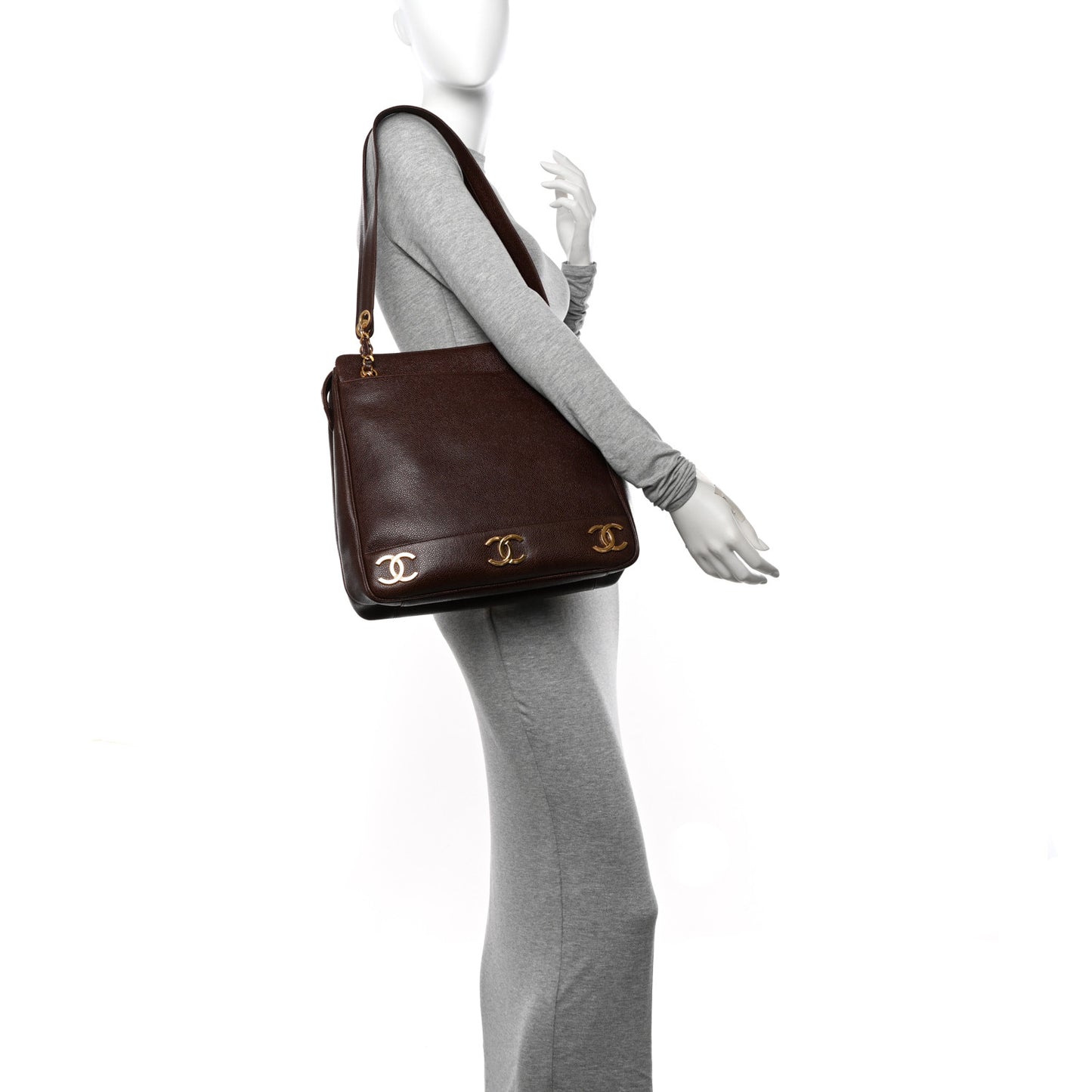 Caviar CC Shoulder Bag Dark Brown