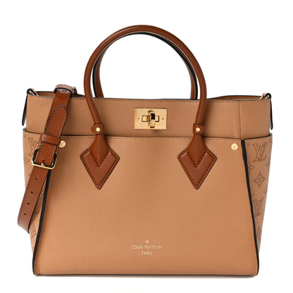 Louis Vuitton Mahina On My Side Arizona 1 of 10