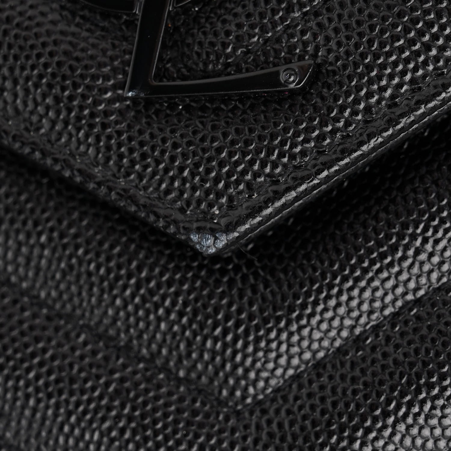 Saint Laurent Grain De Poudre Matelasse Chevron Monogram Monochrome Chain Wallet Black 8 of 11