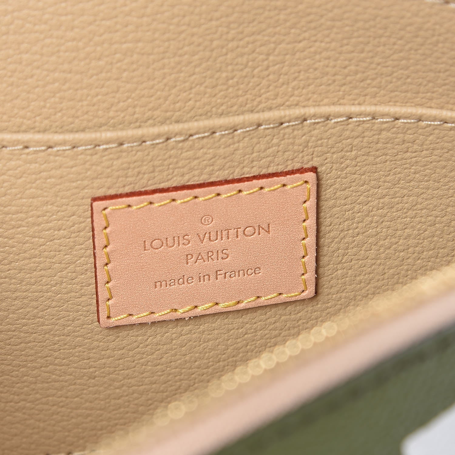 Louis Vuitton Monogram Giant Cosmetic Pouch Kaki 6 of 7