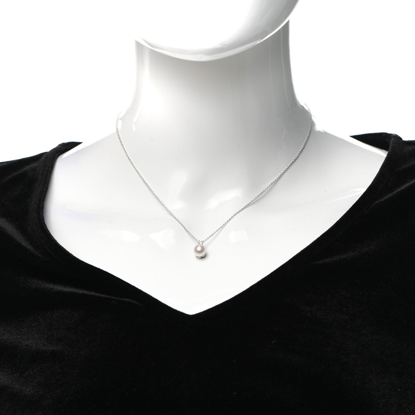 18K White Gold Diamond Pearl 6.5-7mm Pendant Necklace