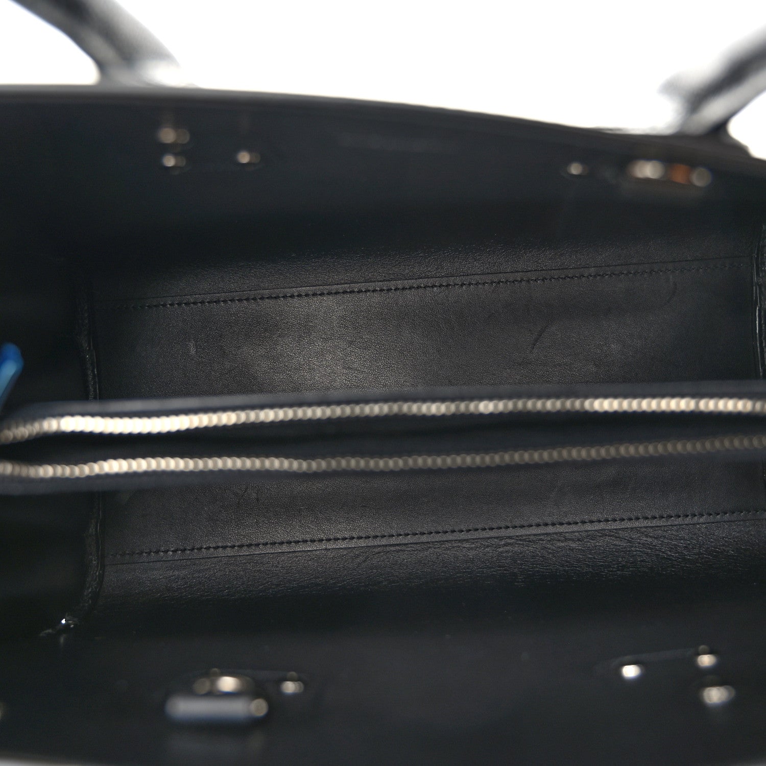 Saint Laurent Grain De Poudre Small Sac De Jour Black 5 of 9