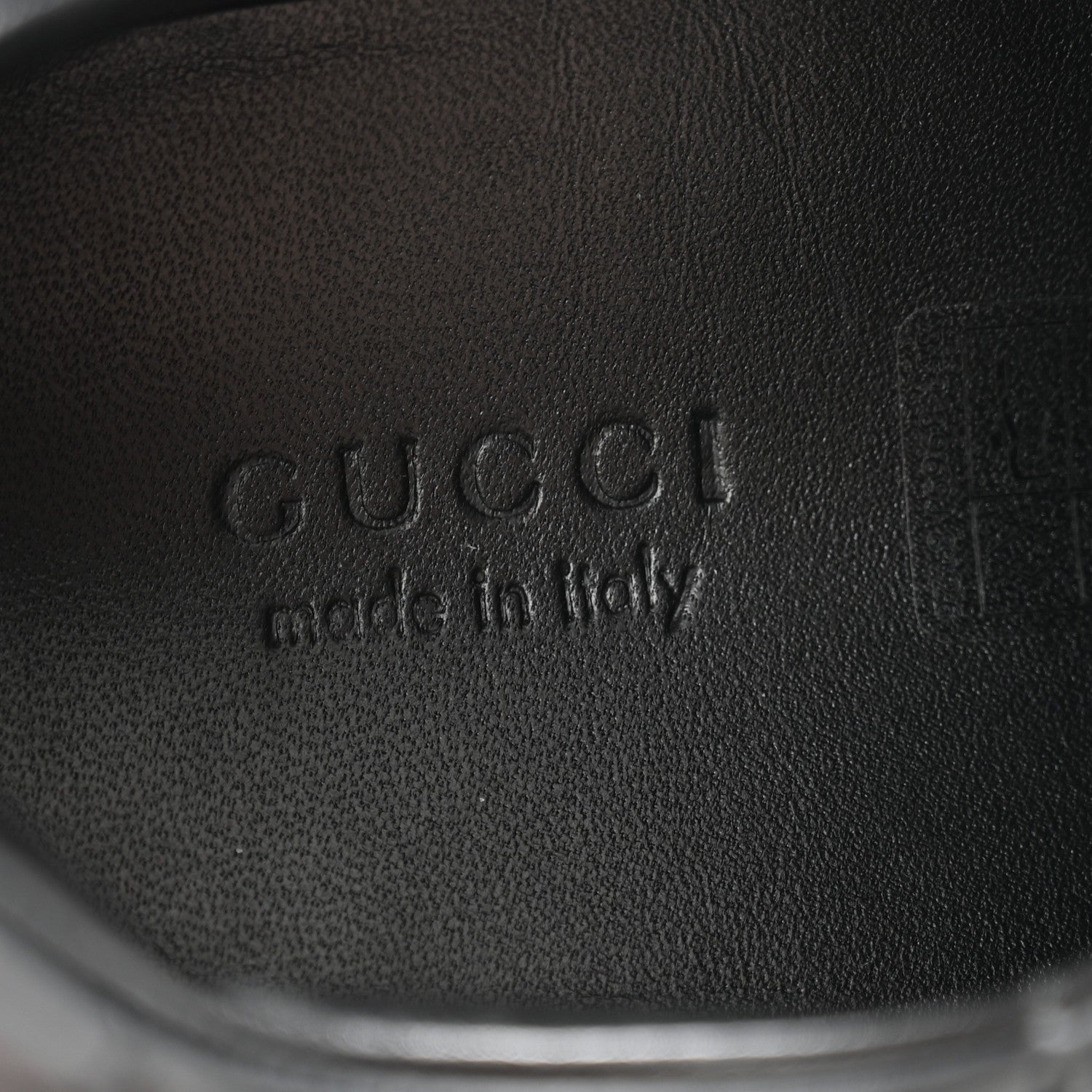 Gucci Dali Soft Calfskin Cut Out Interlocking G Womens Rhyton Sneakers 37 Black Ivoire 5 of 11