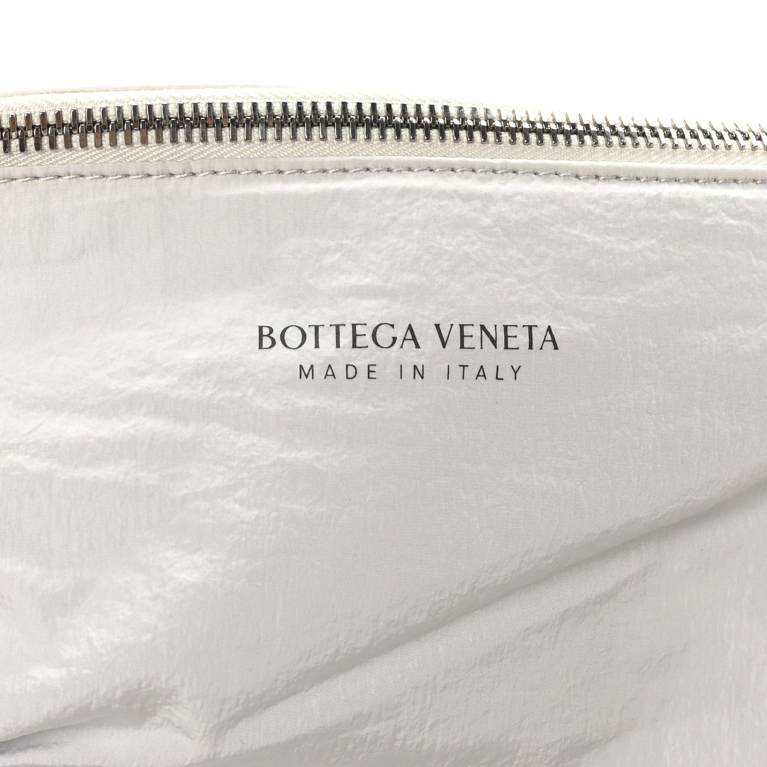 Bottega Veneta Calfskin Maxi Intrecciato Cassette Tote White 7 of 10