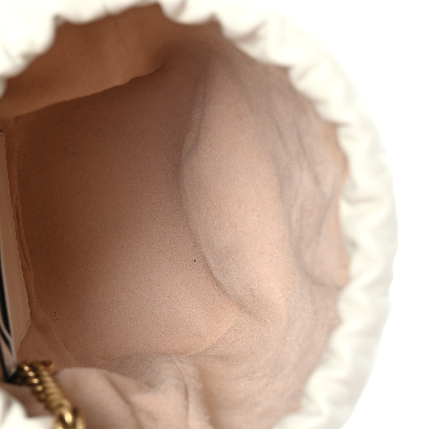 Calfskin Matelasse Mini GG Marmont 2.0 Bucket Bag White