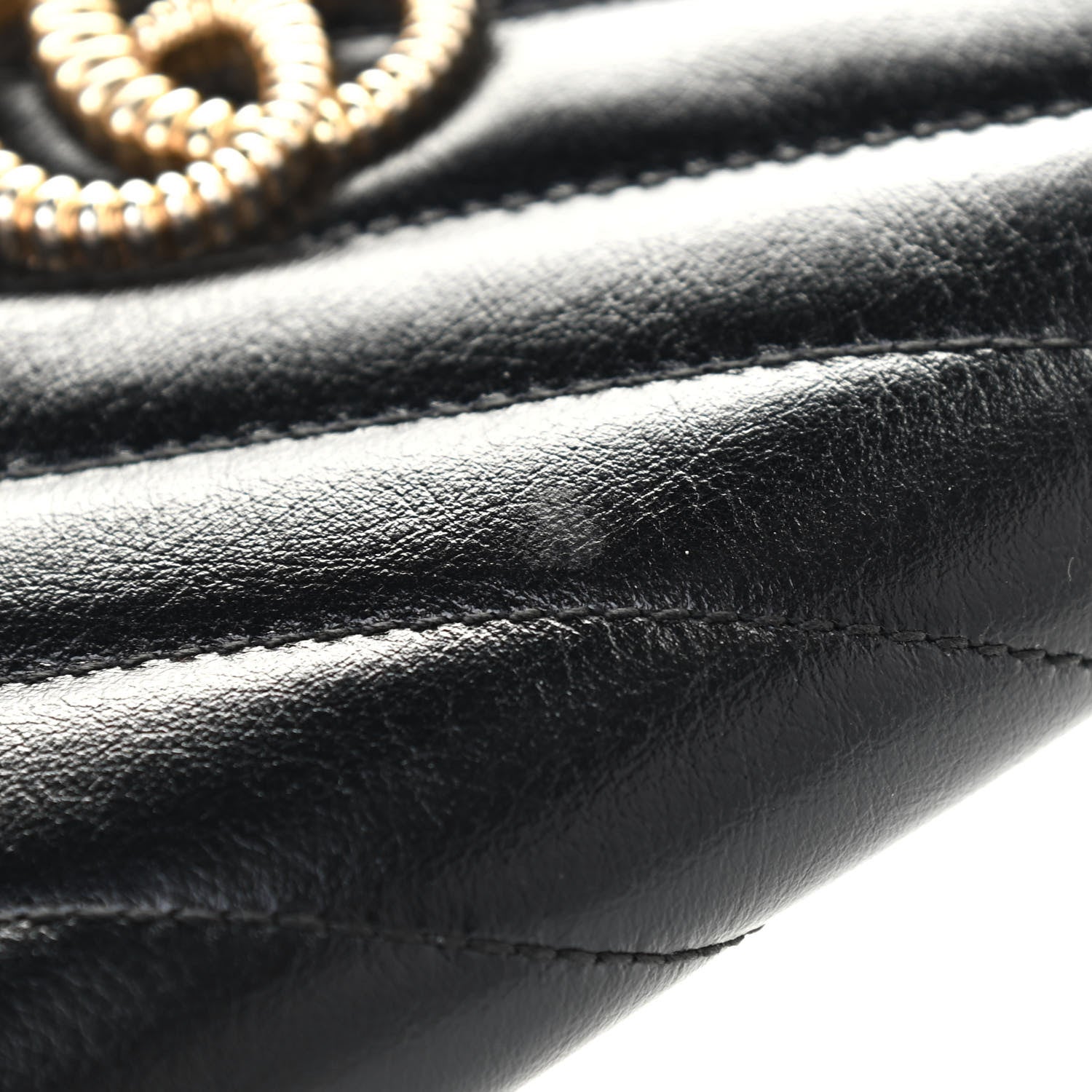 Gucci Vintage Effect Calfskin Matelasse Diagonal Torchon GG Marmont Zip Around Wallet Black Romantic Cherry 8 of 9