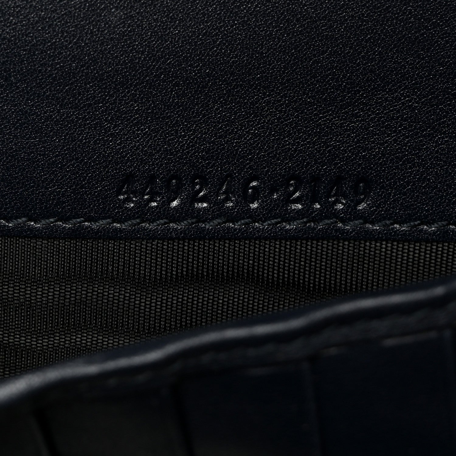 Gucci Microguccissima Zip Around Top Handle Travel Wallet Testa di Moro 9 of 9