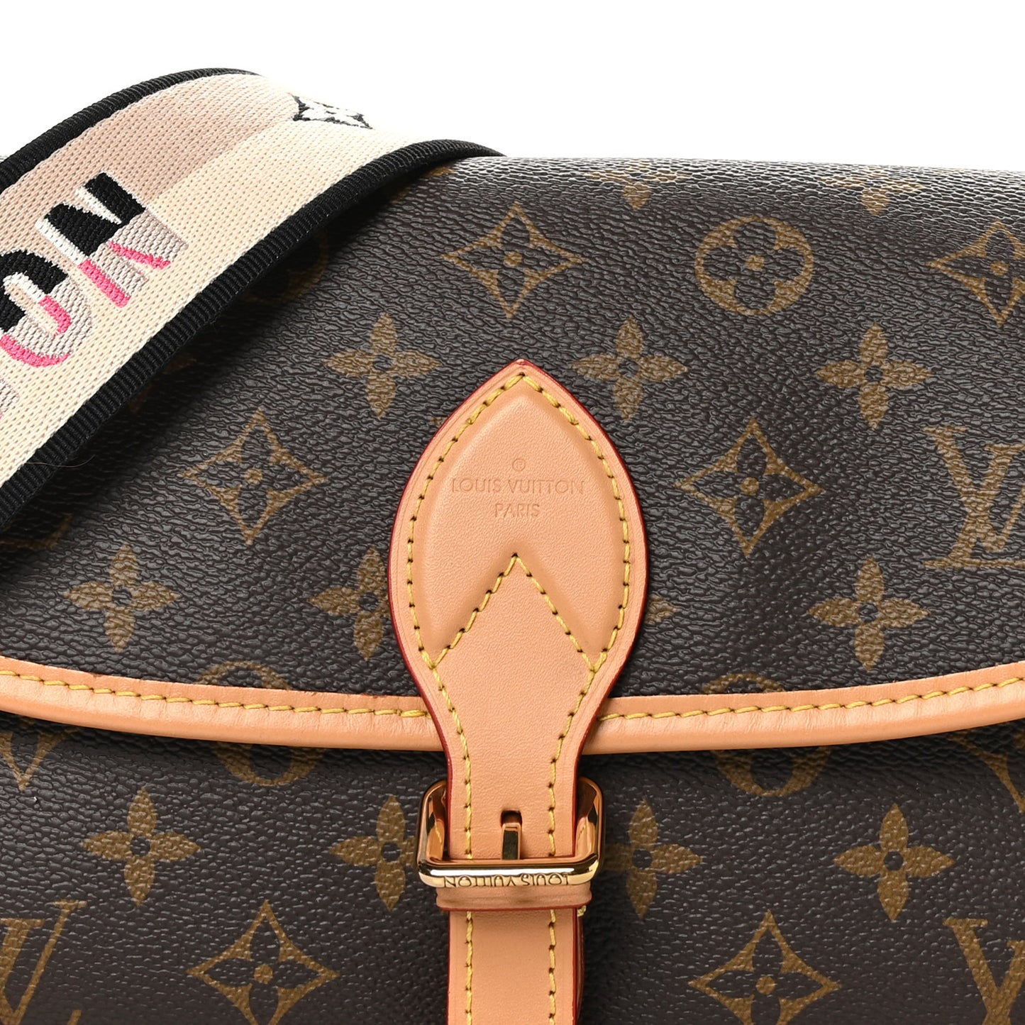 Monogram Diane Black