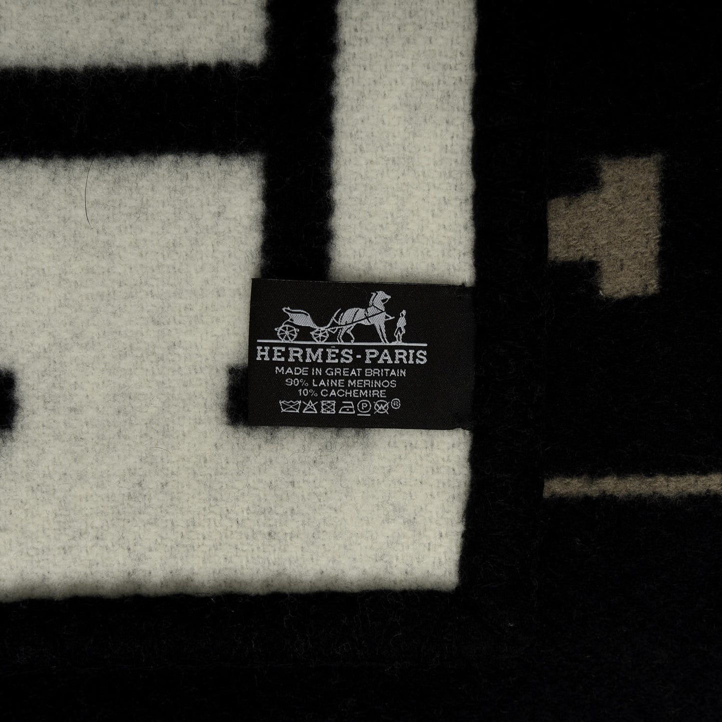 Wool Cashmere Avalon III Blanket Ecru Black