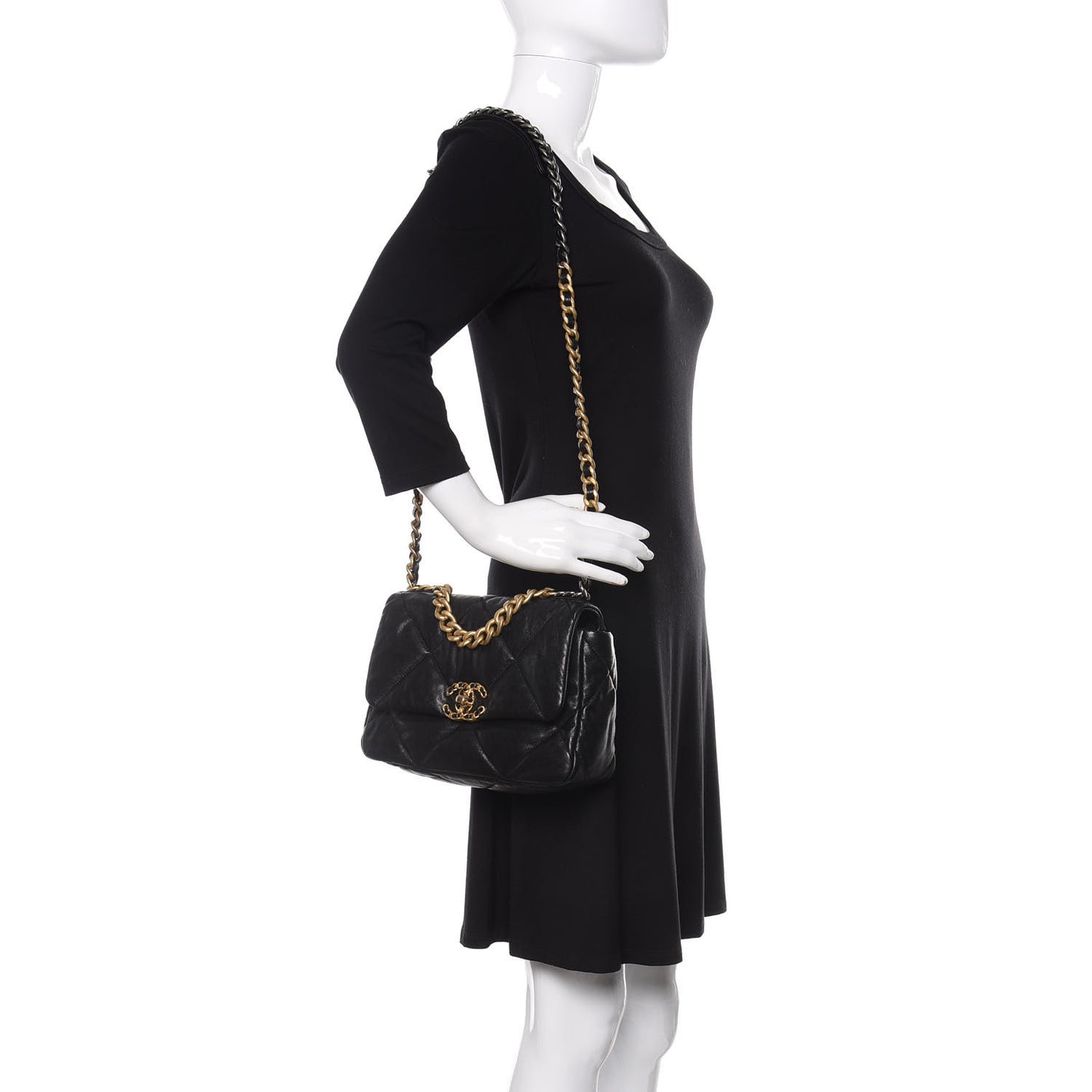 Goatskin Quilted Medium 19 Flap Black