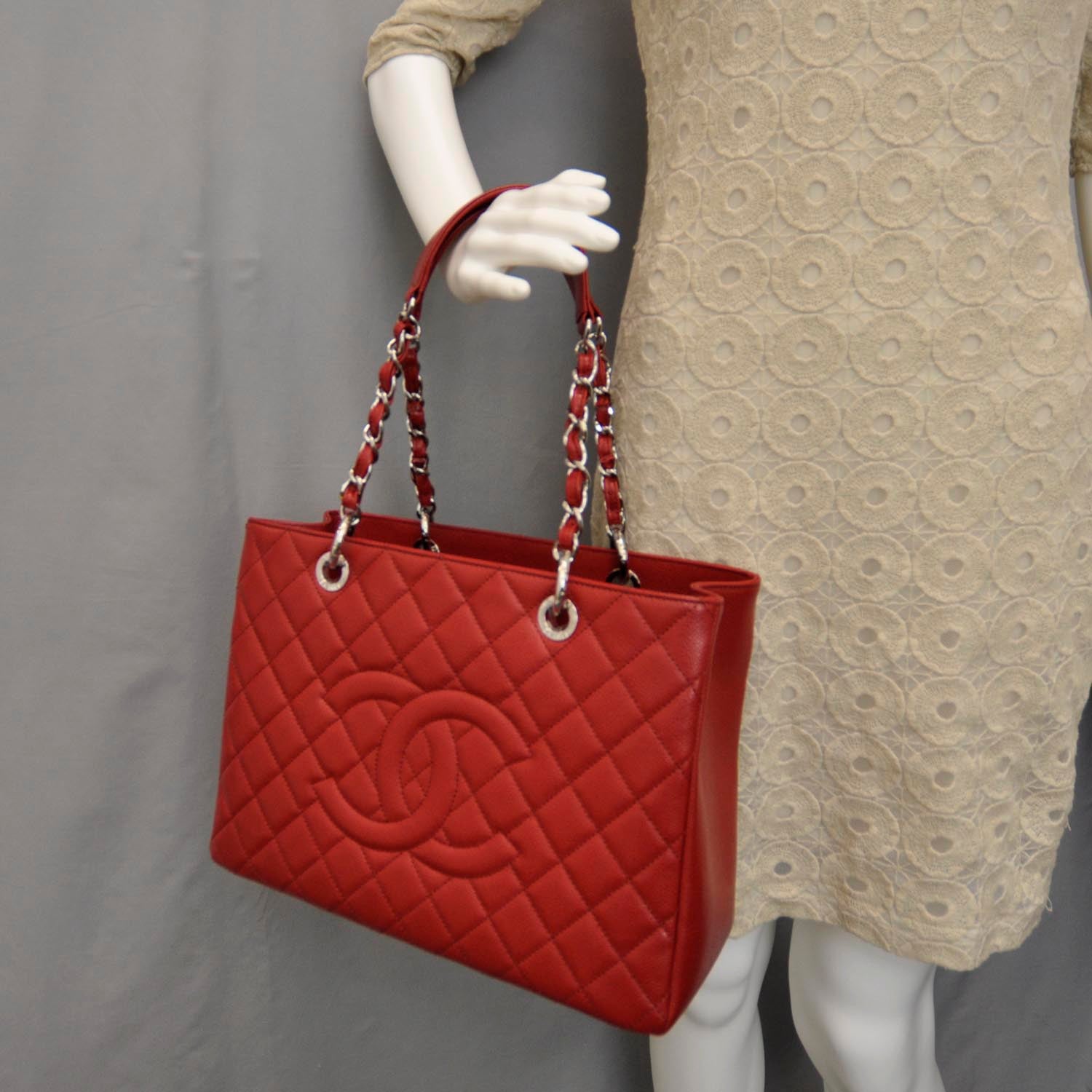 Chanel Caviar Grand Shopping Tote GST Red 2 of 11