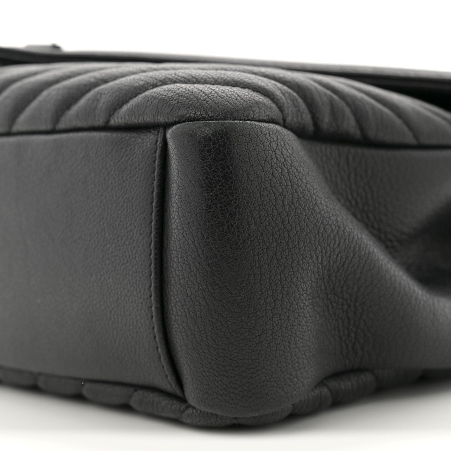 Saint Laurent Sheepskin Matelasse Chevron Monogram Monochrome Large College Satchel Black 10 of 12