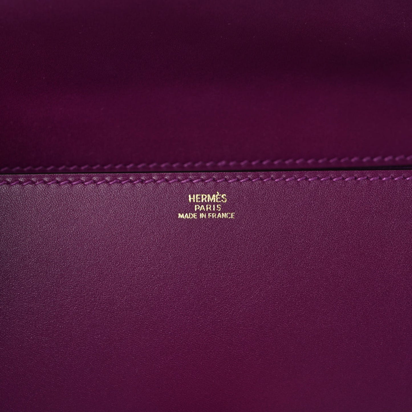 Tadelakt Medor 23 Clutch Anemone