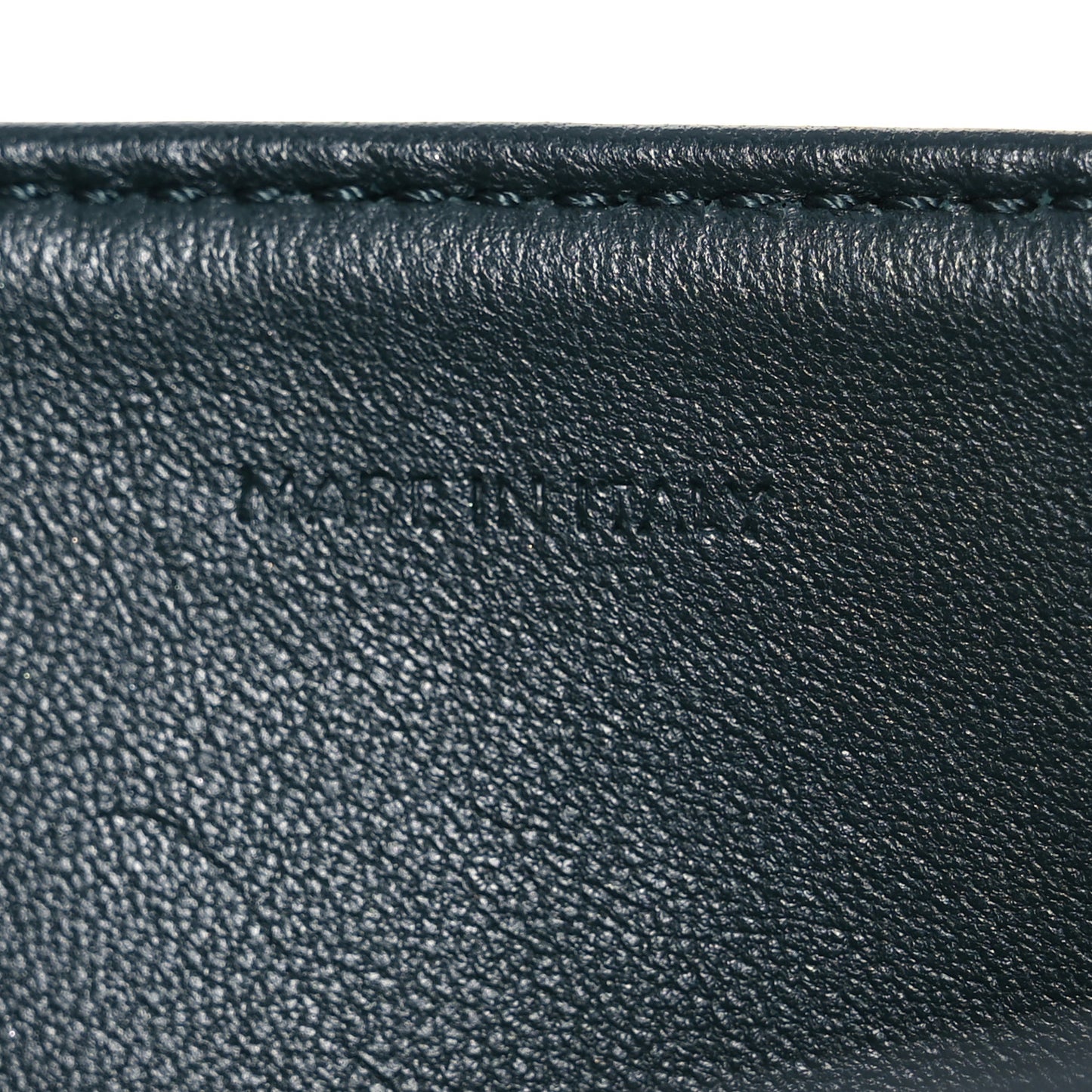Shiny Calfskin Medium Triomphe Amazone