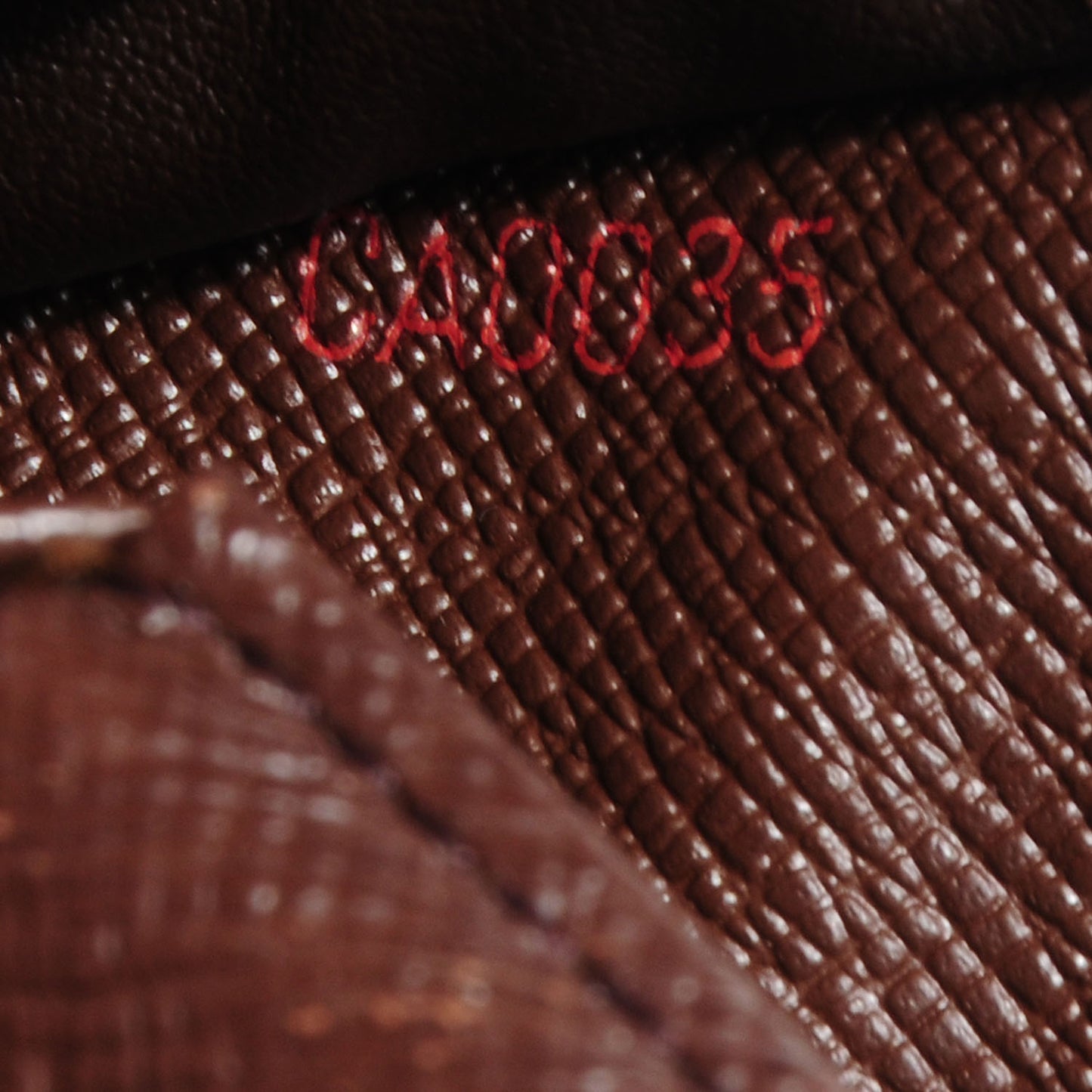Damier Ebene Zippe Zipped Compact Wallet