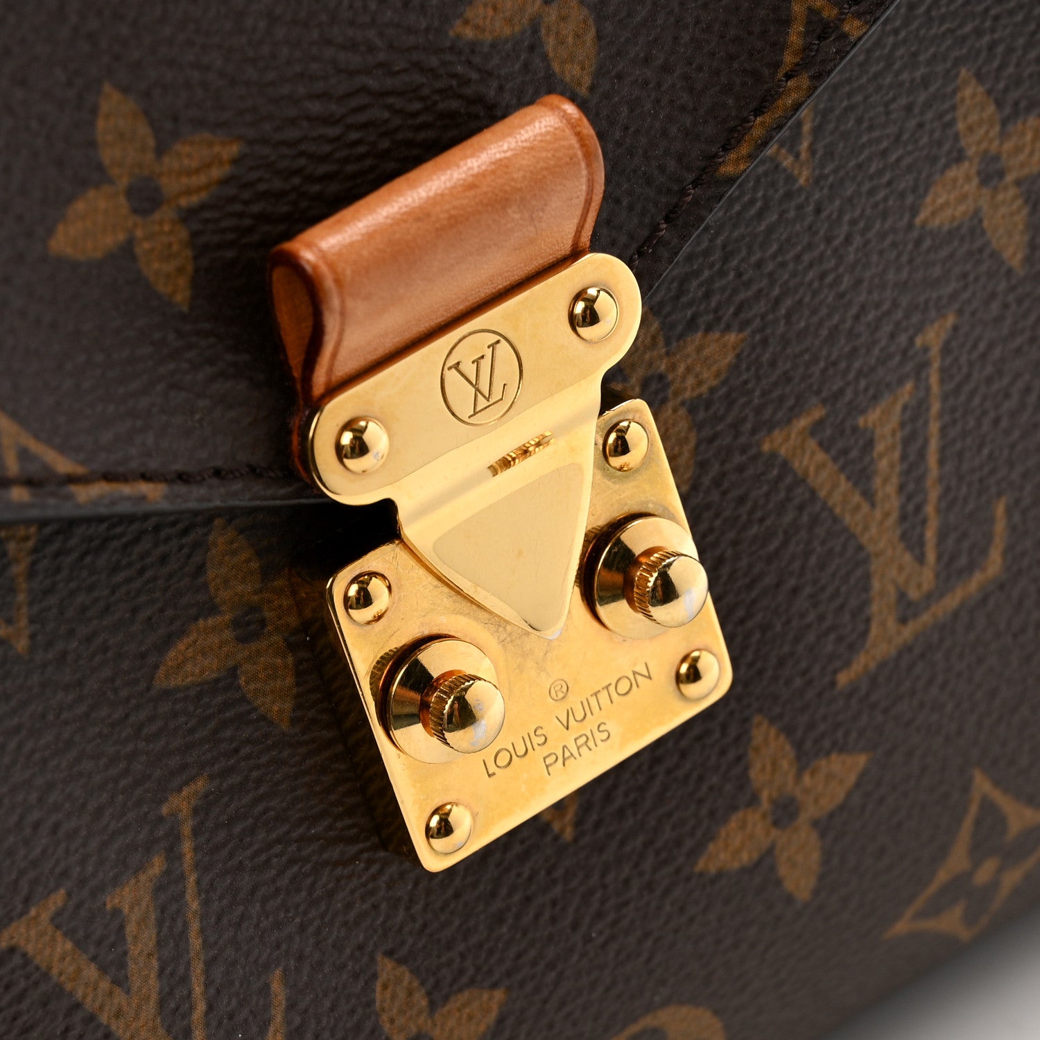 Louis Vuitton Monogram Metis 10 of 12