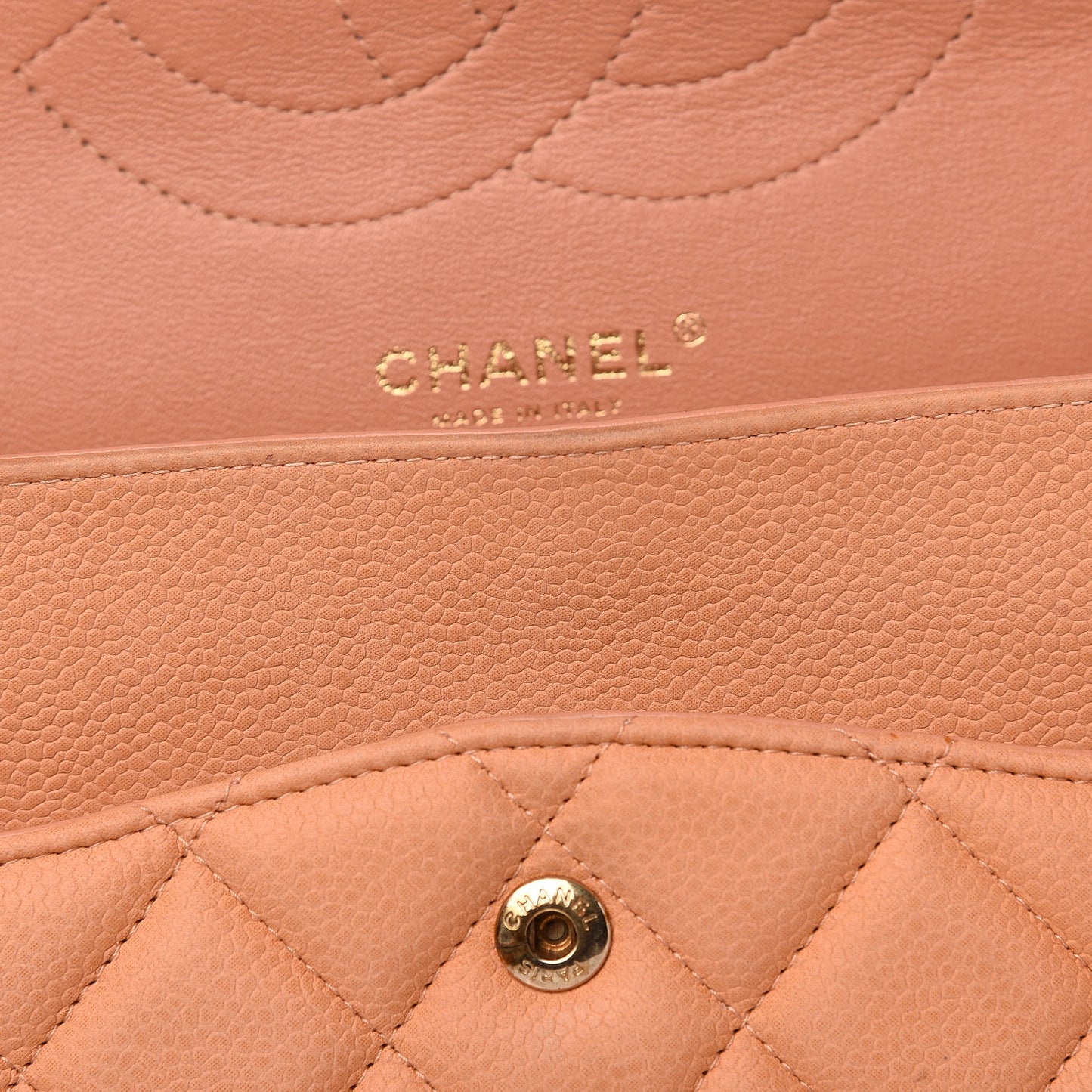 Iridescent Caviar Quilted Jumbo Double Flap Pink
